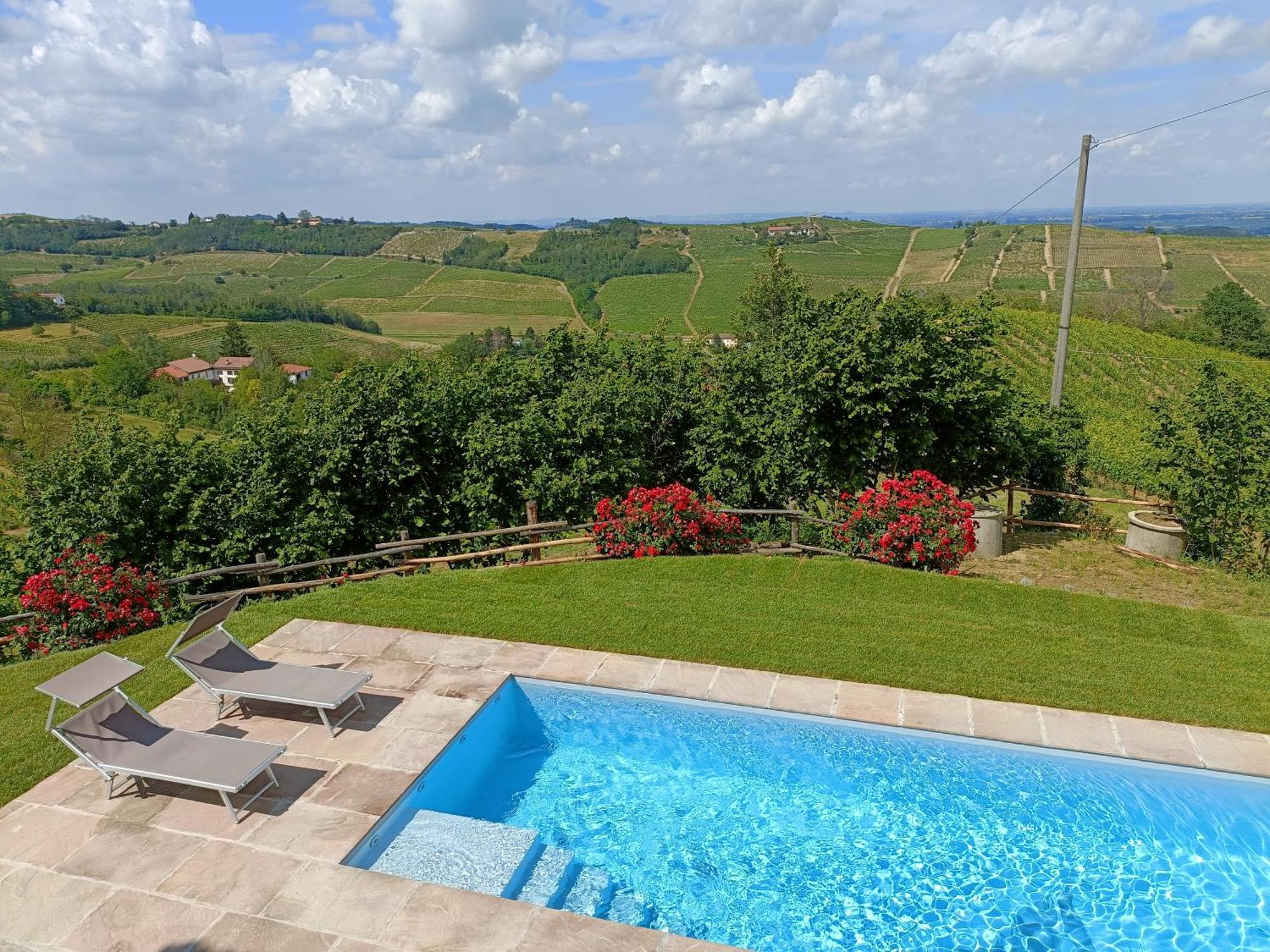 Cascina Valtignosa Camere Con Vigna Cassine Esterno foto